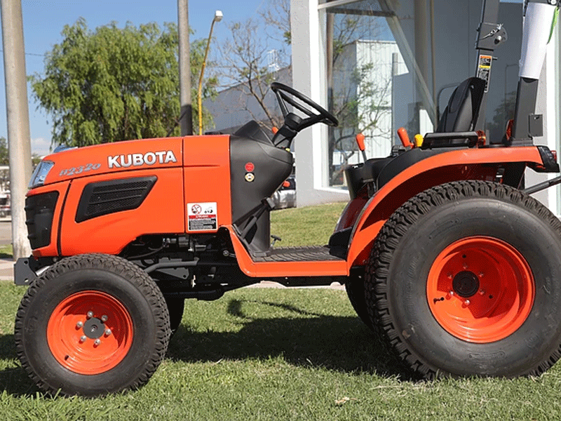 Tractor B2320 Turf
